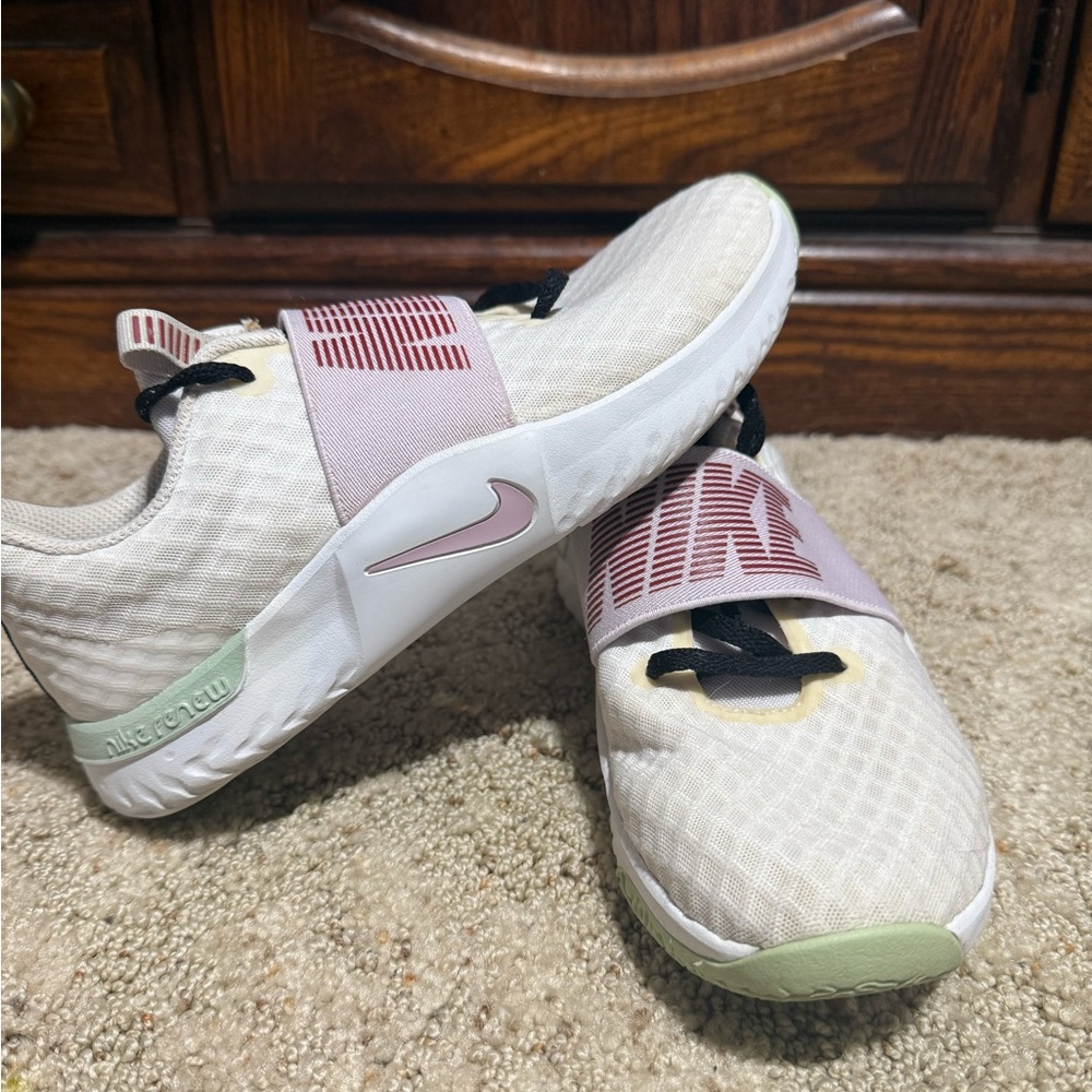 Nike Renew Valentines Day Edition Training/Running Shoes